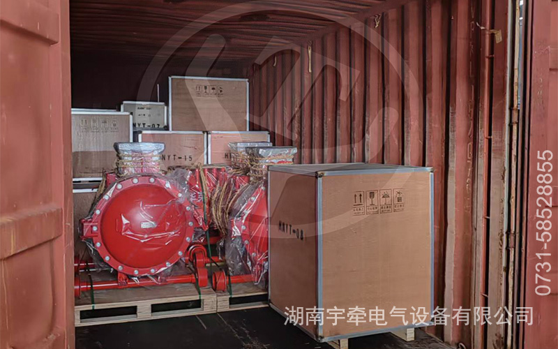 电机车配件出口海外 2.jpg